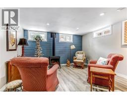 702 QUEEN Street - 18