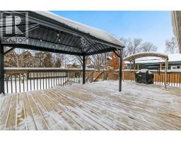 702 QUEEN Street - 23