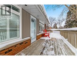 702 QUEEN Street - 26