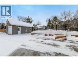 702 QUEEN Street - 28