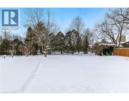 702 QUEEN Street - 29