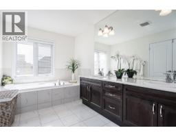 232 SHADY GLEN Crescent - 40