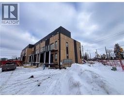 854 DOON VILLAGE Road UnitNo. 6 - 15