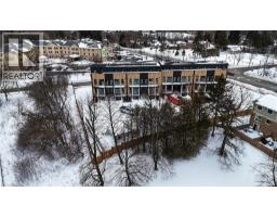 854 DOON VILLAGE Road UnitNo. 6 - 7