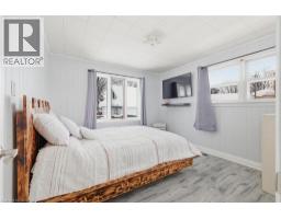 340 BINNING Street W - 13