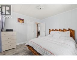 340 BINNING Street W - 14