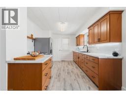 340 BINNING Street W - 6