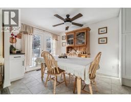 11 MACTEITH Court - 16