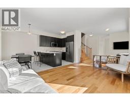 170 WHITHORN Crescent - 13