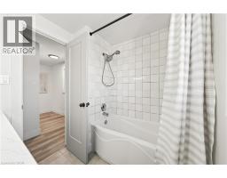 97 MOFFAT Drive - 28