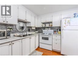 523 PARKVIEW Crescent UnitNo. 9 - 11