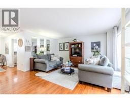 523 PARKVIEW Crescent UnitNo. 9 - 3