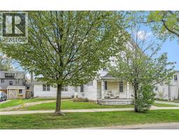 7 GREENOCK Street E - 2