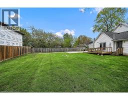 7 GREENOCK Street E - 39