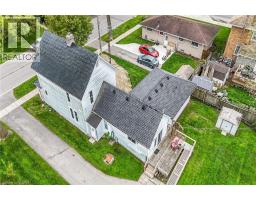 7 GREENOCK Street E - 45