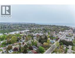 7 GREENOCK Street E - 49