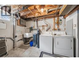 547 WELLINGTON Street N - 19