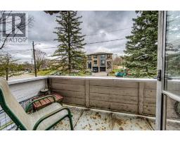 15 FLORAL Crescent - 25