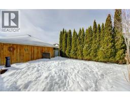 404 WAKE ROBIN Crescent - 29