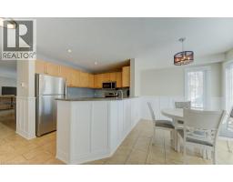 404 WAKE ROBIN Crescent - 8