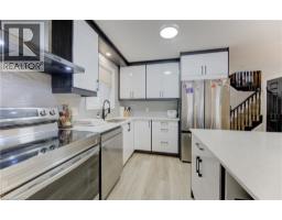 43 SEABROOK Drive - 19