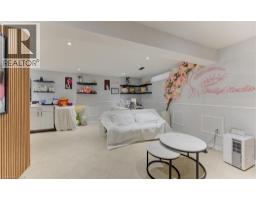 43 SEABROOK Drive - 36