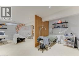 43 SEABROOK Drive - 39