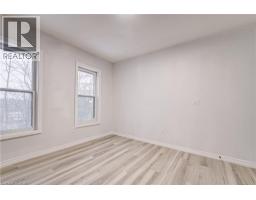 115 COURTNEY Street - 16