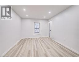 115 COURTNEY Street - 20