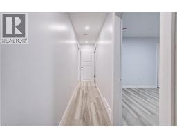 115 COURTNEY Street - 26