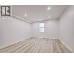 115 COURTNEY Street - 4