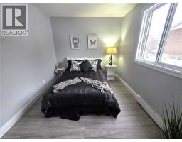 565 GREENFIELD Avenue UnitNo. 106 - 30