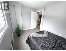 565 GREENFIELD Avenue UnitNo. 106 - 31