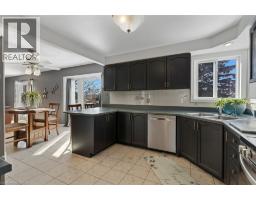 148 COWAN Boulevard - 10