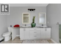 148 COWAN Boulevard - 25