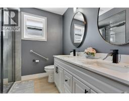 148 COWAN Boulevard - 30