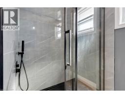 148 COWAN Boulevard - 31