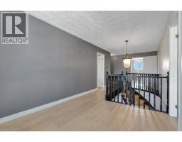 148 COWAN Boulevard - 35