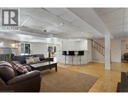 148 COWAN Boulevard - 42