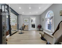 148 COWAN Boulevard - 8