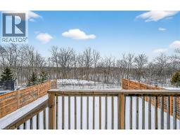 17 LARRY Crescent - 3