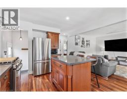 11 FLYNN Avenue - 13