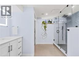 11 FLYNN Avenue - 26