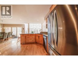 327 WYECROFT Boulevard - 14