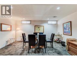 327 WYECROFT Boulevard - 33