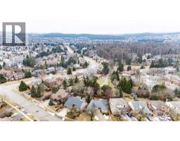 327 WYECROFT Boulevard - 45