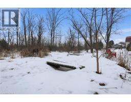 52 WINNETT Street N - 27