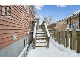 54 DOLMAN Court - 19