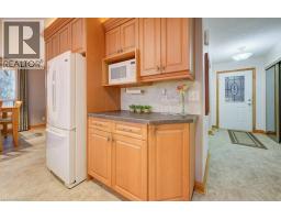 27 ERINBROOK Drive - 12