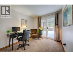 27 ERINBROOK Drive - 16